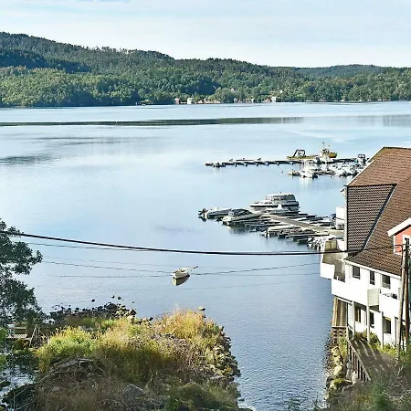 Two-bedroom Holiday In 2 Appartement