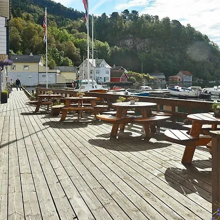 Two-bedroom Holiday In 2 Uggdal