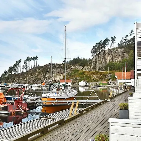 Two-bedroom Holiday In 2 Appartement Uggdal