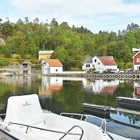 Two-bedroom Holiday In 2 * Uggdal